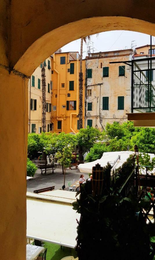 Appartamento In Centro Storico سانريمو المظهر الخارجي الصورة